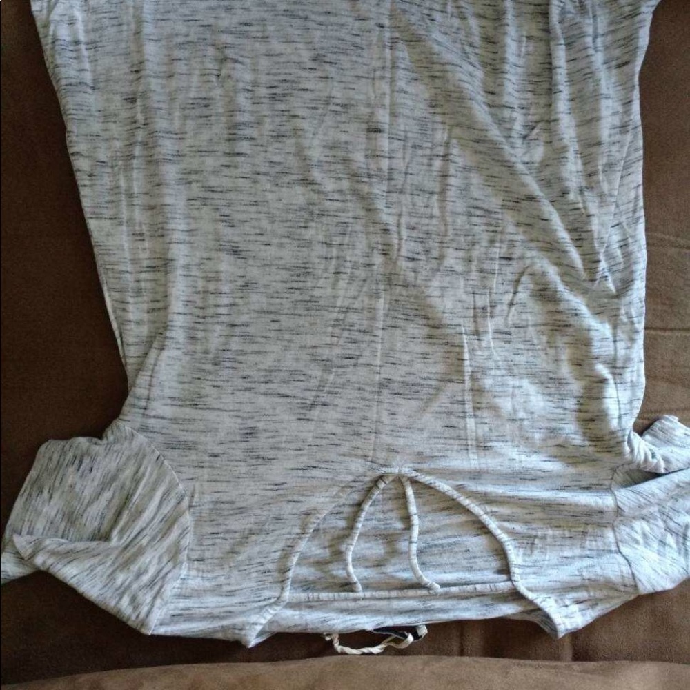 Women shirt